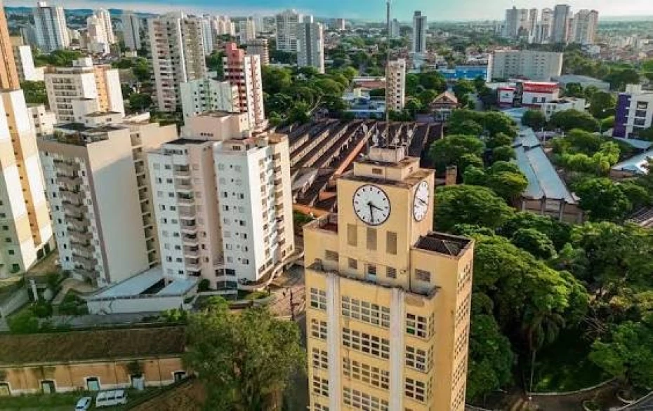 Foto 1:  — DRONE TAUBATÉ